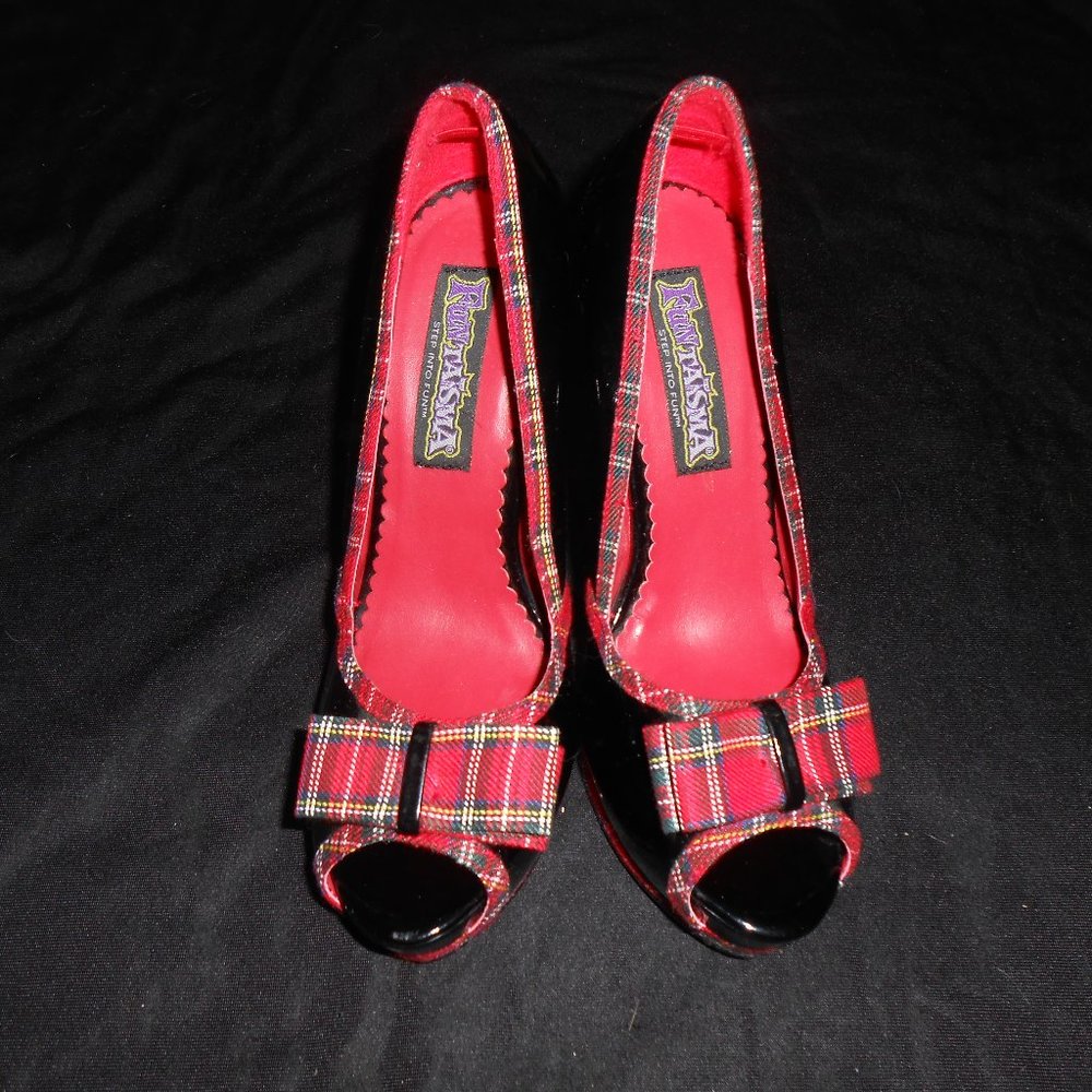 funtasma plaid black paitent leather heels size 9